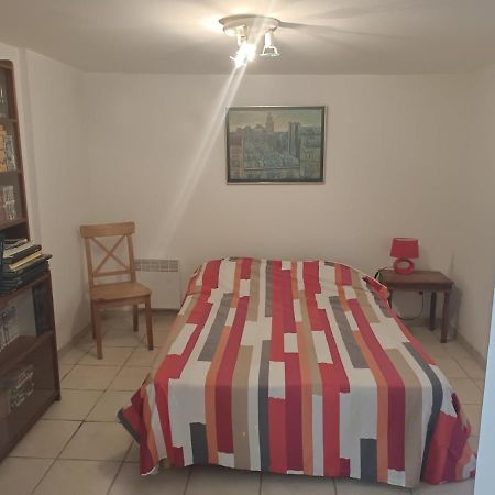 Апартаменты La Madrague- 2P Avec Piscine Privative Сен-Сир-сюр-Мер Экстерьер фото
